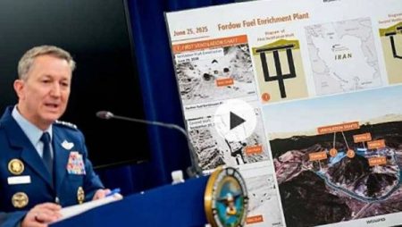 رئيس هيئة الأركان الأمريكي: تدمير أكثر من 150 سفينة حربية إيرانية