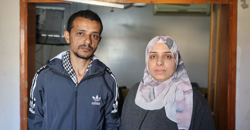 أخذ حسن جولة بالدراجة. وهو الآن واحد من آلاف المفقودين في غزة