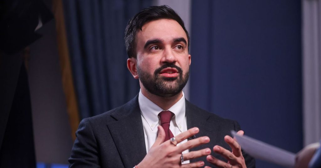 في انقلاب كبير، زهران ممداني يطلب من وكالات مدينة نيويورك استخدام تيك توك