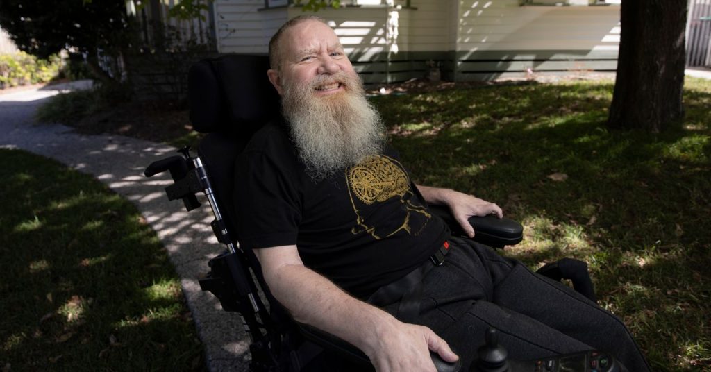 ما يشبه إجراء عملية زرع دماغ لمدة 5 سنوات