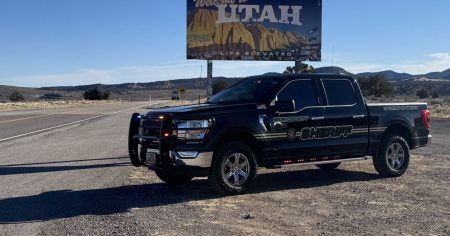 تم القبض على رجل من ولاية يوتا بعد اكتشاف دمى جنسية تشبه الأطفال في منطقة مكب النفايات