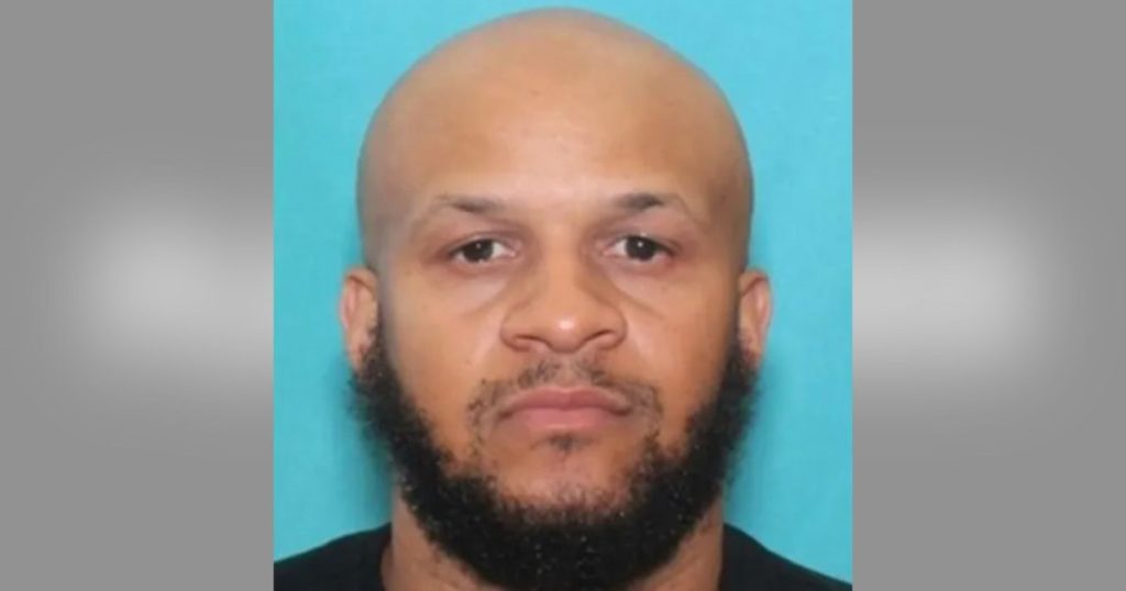 زيادة مكافأة رجل بنسلفانيا الذي تخلى عن ابنه المصاب بالشلل الدماغي وتركه ليموت