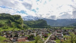 مولدوفا، ليختنشتاين، سان مارينو: لا يكاد أي سائح يزور الدول الأوروبية