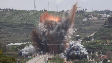 الجيش اللبناني: إسرائيل عزلت منطقة جنوب الليطاني بعد استهداف جسر القاسمية البحري