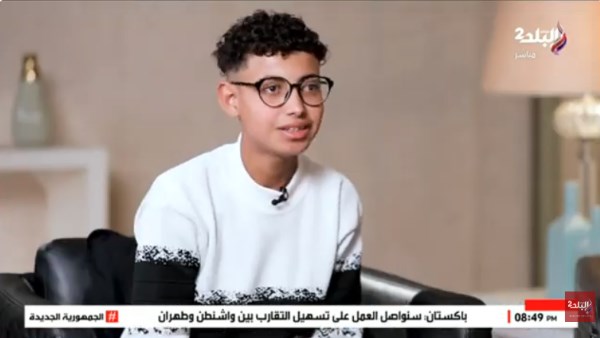 “5 أرغفة وجبنة تكفي 5 أيام”.. جلال صاحب فيديو “النقاش” يكشف كواليس حياته ورسالة الرضا خلف الكاميرا