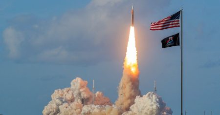 يعد مسار مهمة Artemis II Moon بمثابة إنجاز هندسي