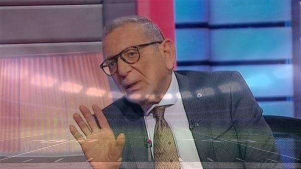 القيعي يكشف مفاجأة بشأن حديث الحكم “وفا” مع تريزيجيه