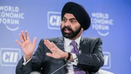 البنك الدولي: حرب إيران ستترك آثارا متتابعة على الاقتصاد العالمي