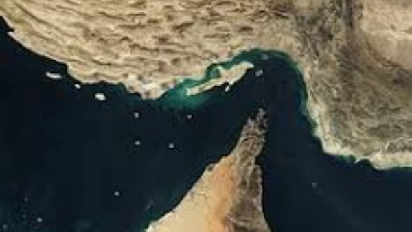 مرور سفينة يابانية ثانية عبر مضيق هرمز وسط الحرب مع إيران