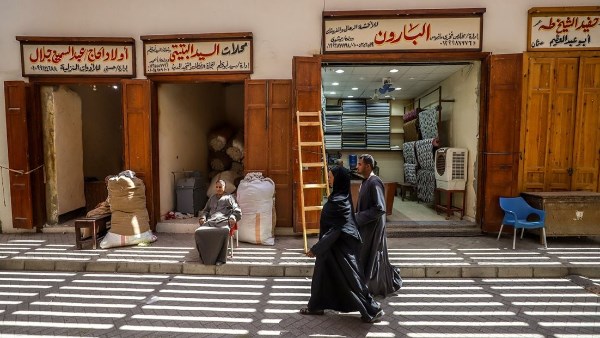 تجديد المرافق والواجهات والشوارع.. التفاصيل الكاملة لتطوير المنطقة السياحية بمعبد إسنا