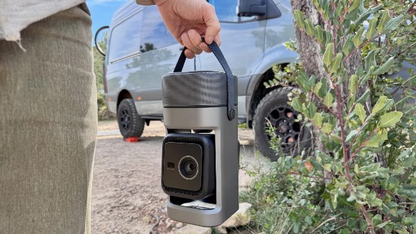 بروجكتور Anker Nebula P1 .. سينما متنقلة بصوت يفاجئك