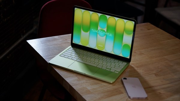 إقبال ضخم على حاسوب MacBook Neo يدفع أبل إلى تطوير اصدار ثاني