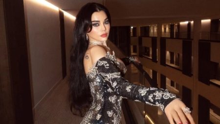 محاكمة مدير أعمال هيفاء وهبي السابق في جلسة 14 أبريل