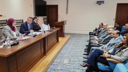 برلماني يطالب بكشف حساب للمبادرات الصناعية.. ويحذر من تكرار الاستراتيجيات دون تقييم