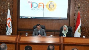 وزير الصناعة: الانضباط في الأراضي والتراخيص وتطوير الأداء مفتاح دعم الاستثمار الصناعي