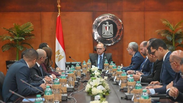 وزير التجارة الخارجية: الاستثمار في التكنولوجيا يقود مرحلة جديدة من الاقتصاد الرقمي المصري