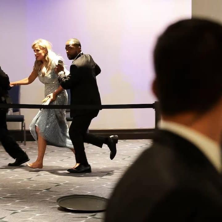 قد تكون صورة ‏‏رقص‏ و‏زفاف‏‏