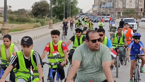 احتفالًا بذكرى تحرير سيناء.. ماراثون للدراجات على كورنيش بني سويف| صور