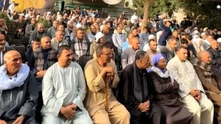 مبادرة لتيسير الزواج تثير الجدل في المنيا.. 150 جرام ذهب للمؤهل العالي و100 للمتوسط