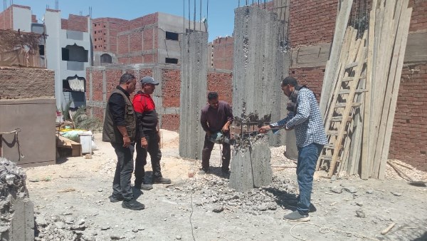 محافظ أسيوط: حملات مكثفة لإزالة التعديات ومخالفات البناء بالمراكز والأحياء