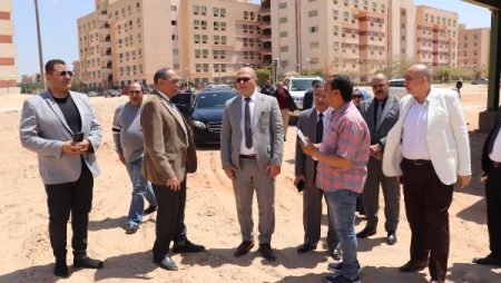 النعماني يتابع سير العمل ومواعيد تسليم وتشغيل المشروعات الجديدة بجامعة سوهاج