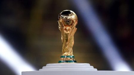 بينهم حارس عملاق وهداف تاريخي.. نجوم كبار خارج حسابات كأس العالم 2026
