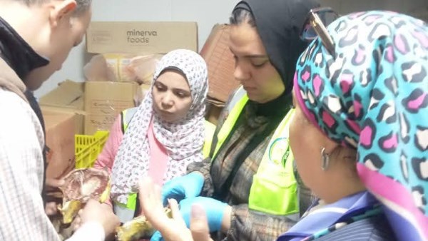 قبل شم النسيم | ضبط نصف طن رنجة غير مطابقة للمواصفات بالقليوبية .. صور