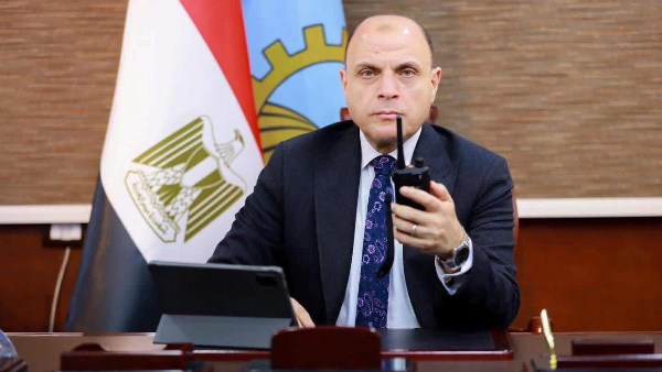 استعدادًا لاحتفالات شم النسيم.. محافظ الغربية: حملات مسترة وضبط طن رنجة غير صالحة بكفر الزيات