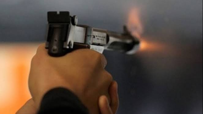 دواء بدون روشتة.. مسجل وصديقاه يطلقون النيران على شقيقين داخل صيدلية بالهرم