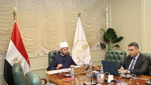 وزير الأوقاف يلقي محاضرة لكبار منسوبي اتحاد إذاعات وتلفزيونات التعاون الإسلامي