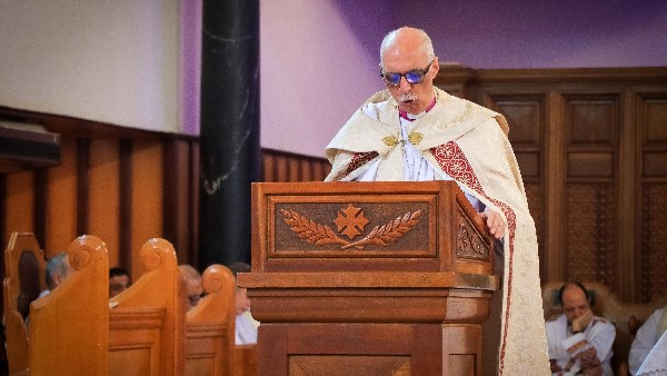 رئيس الكنيسة الأسقفية يترأس صلاة عيد القيامة بمركز الإصلاح والتأهيل
