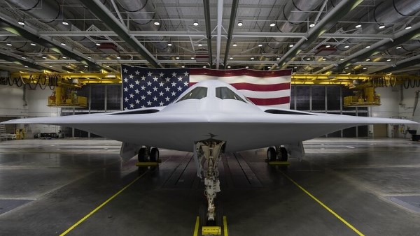 الجيش الأمريكي ينشر صورة للقاذفة B-2: تمهيدا للغضب الملحمي