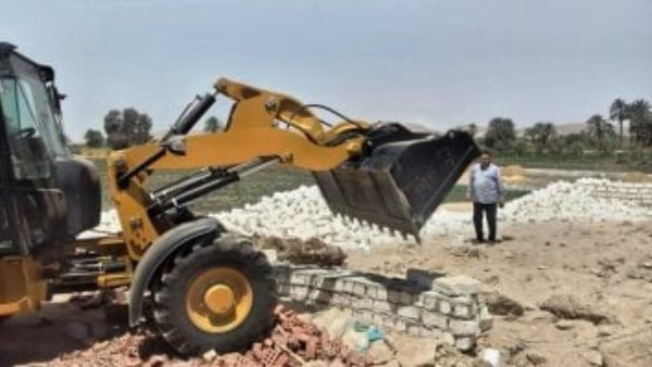 بعد إزالة تعديات على الأراضي الزراعية وأملاك الدولة.. عقوبات رادعة للمخالفين