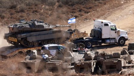 هل ينسحب جيش الاحتلال من جنوب لبنان بعد وقف إطلاق النار ؟.. مسئول إسرائيلي يجيب