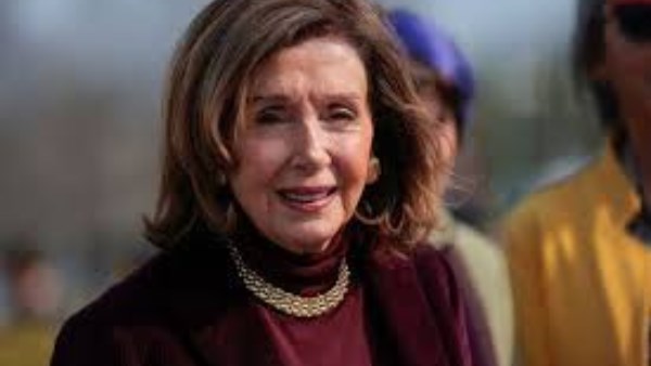 بيلوسي: لا يمكن لترامب سحب الولايات المتحدة من الناتو دون موافقة الكونجرس