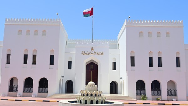 ضغوط متصاعدة تحاصر ترامب.. وقف إطلاق النار على المحك بين الداخل والخارج