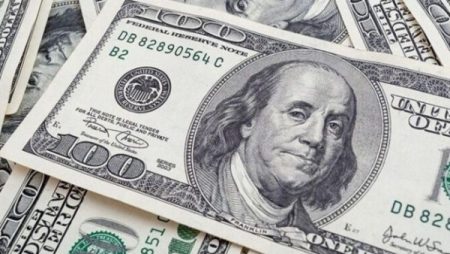 الداخلية تضبط قضايا اتجار في العملة بقيمة 11 مليون جنيه