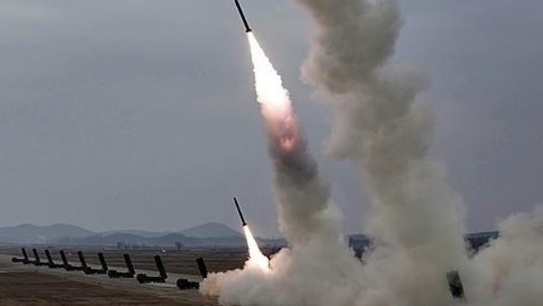 سول: كوريا الشمالية تطلق عدة صواريخ باليستية باتجاه البحر الشرقي