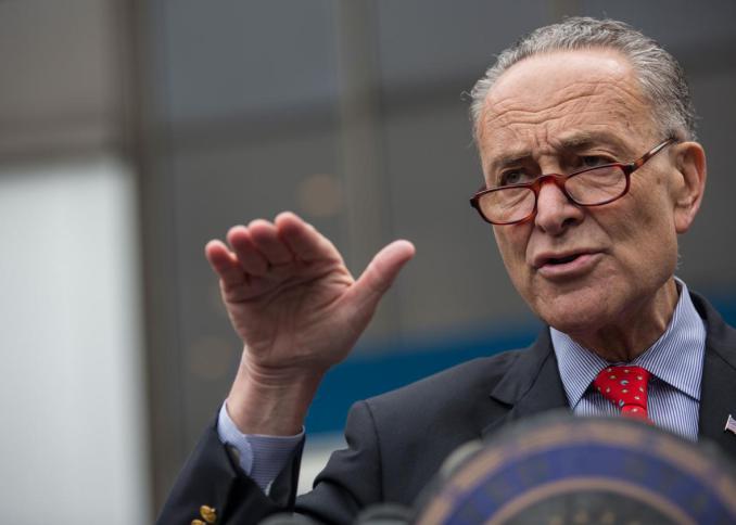 زعيم الديمقراطيين: عملية ترامب في إيران اسمها «الفشل الملحمي» وليس «الغضب الملحمي»