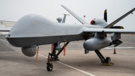 خسائر متتالية.. واشنطن تفقد مسيرتين متطورتين في إيران