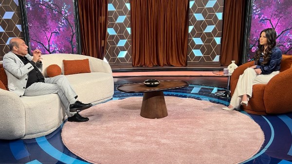 طارق الشناوي يحسم الجدل: ياسمين عبدالعزيز تاريخ فني ولا مجال لمقارنتها بمي عمر