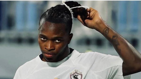 موجود في مصر.. إعلامي يكشف حقيقة اختفاء شيكو بانزا عن تدريبات الزمالك