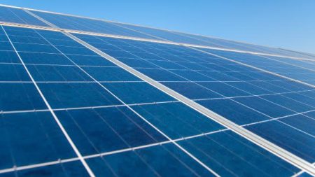 طلب إحاطة بشأن ضعف الاعتماد على الطاقة الشمسية في مصر