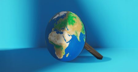 كيف حطم الإنترنت كاشفات الهراء لدى الجميع