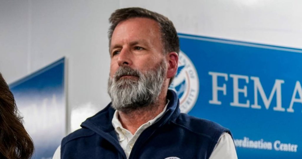 مسؤول في إدارة ترامب يدعي أنه تم نقله إلى وافل هاوس في جورجيا: “كان الأمر مخيفًا”