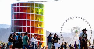 لقد شاهدت 18 ساعة من البث المباشر العمودي لـ Coachella وكل ما حصلت عليه هو هذا الفومو الرديء