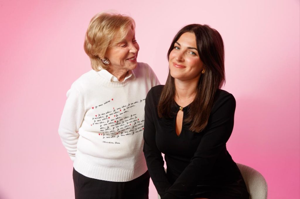 لقد تقدم خطيبي للزواج ولكنني أكره الخاتم، هل يمكنني إعادته؟