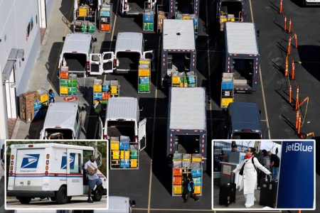 وتقوم شركات الشحن برفع الأسعار لتعويض تكاليف الوقود