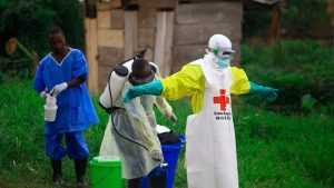 منظمة الصحة العالمية تعلن حالة الطوارئ لمرض الإيبولا مع عدم وجود لقاح ينتشر في جمهورية الكونغو الديمقراطية