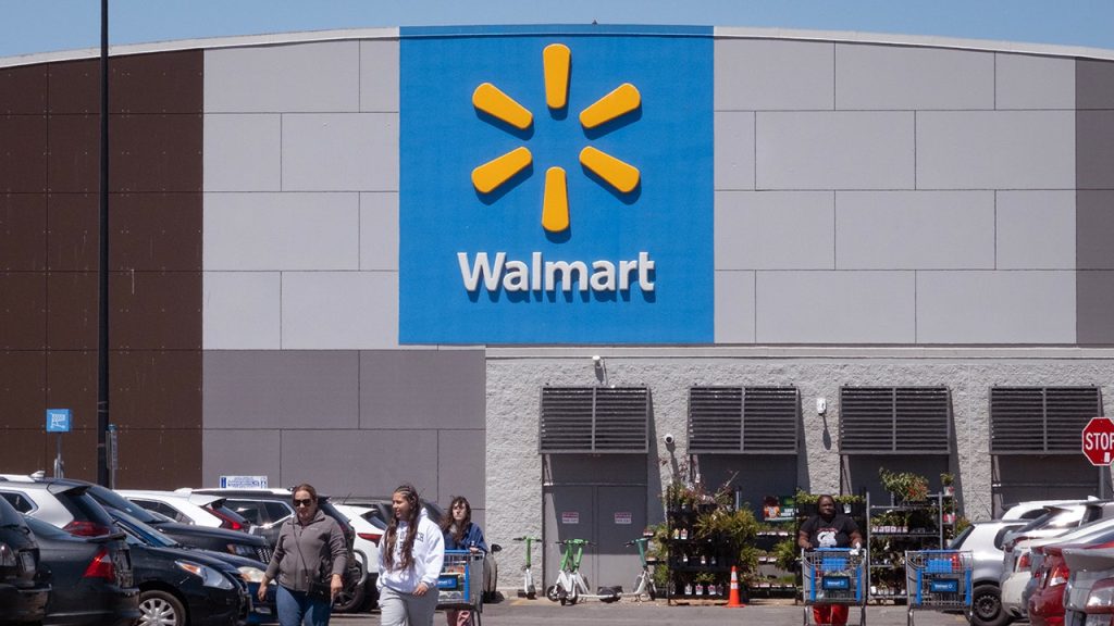 تقوم Walmart بتوسيع العلامات التجارية الخاصة من خلال إصلاح الأجهزة، وإطلاق Mainstays Kids
